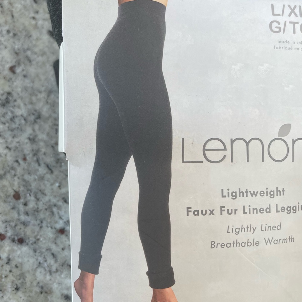 Faux-Fur-Lined Leggings in Black from Lemon